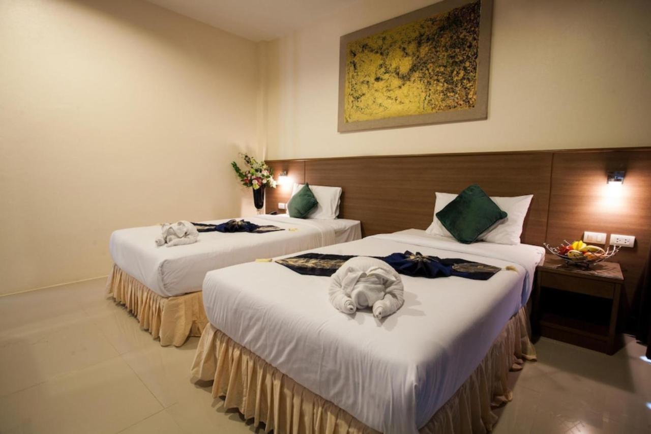 The Wave Hotel Patong Sha Phuket Εξωτερικό φωτογραφία