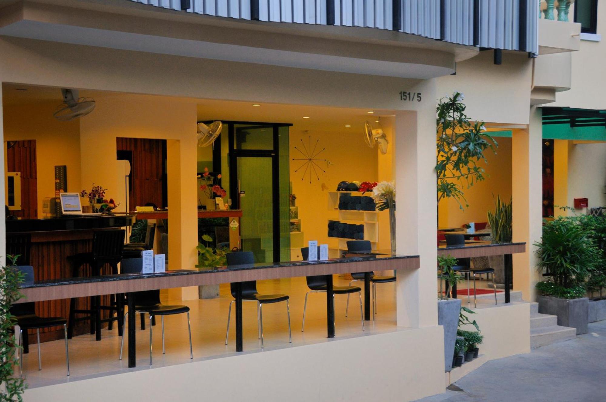 The Wave Hotel Patong Sha Phuket Εξωτερικό φωτογραφία